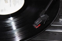 sillon_vinyle-v.jpg